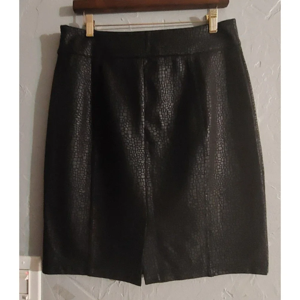 Chico's Skirts Women's Size 1 (M) ,Black Polyester,Skirts Pencil,15.5 Inch Waist - Picture 6 of 7